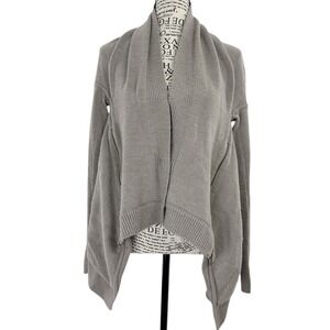 Lululemon Wrap It Up Sweater Gray 100% Merino Wool Athleisure Cozycore‎